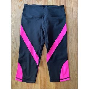 VSX SPORT VS KNOCKOUT CROP